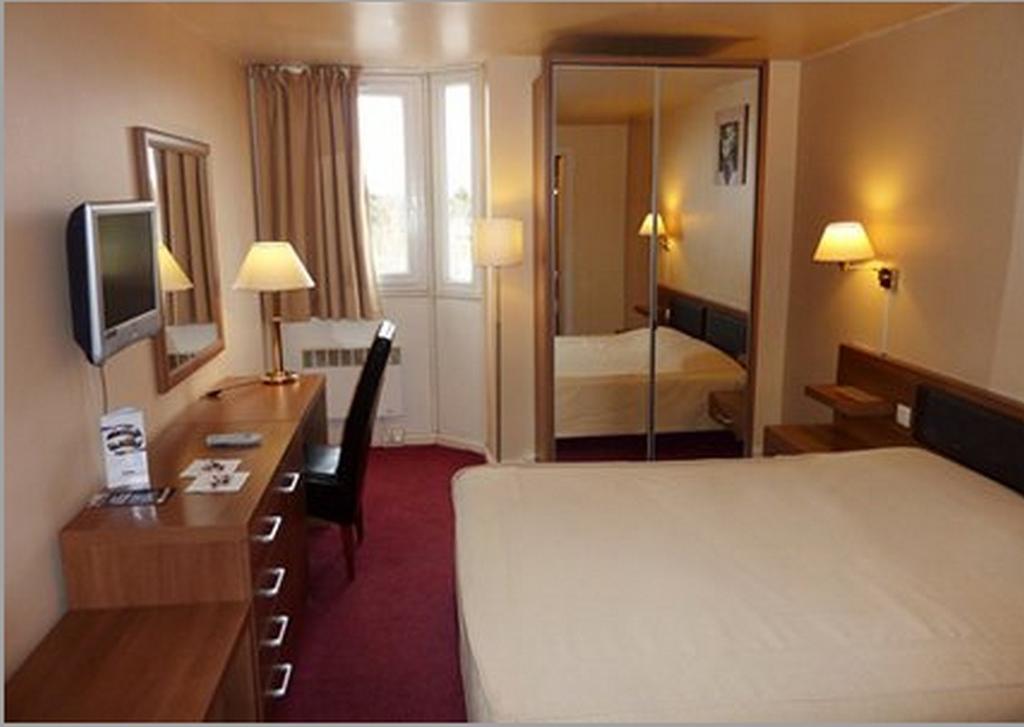 Arcantis Sevran Hotel Roissy-en-France Camera foto